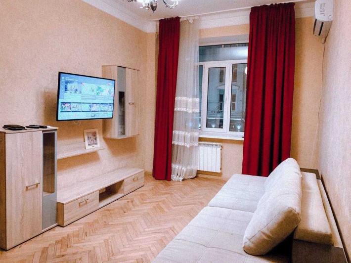 Продаж Паньківська 23/85 Авторський ремонт 2к 50кв Сталінка ВИГІДНО - фото 1