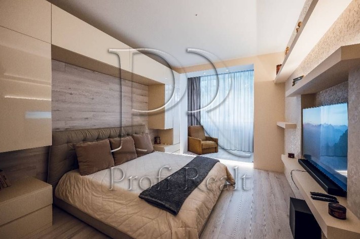 Продаж 2 к кв Попудренко 18а/Соцмістг/метро Дарниця - фото 1