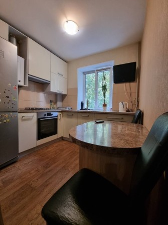 Продам 2х квартиру Ремонт Мебель Техника - фото 1