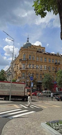5к, 5 пов 300 м,  Хмельницького Богдана, 30/10, Н=3.5м, реконструкція - фото 1