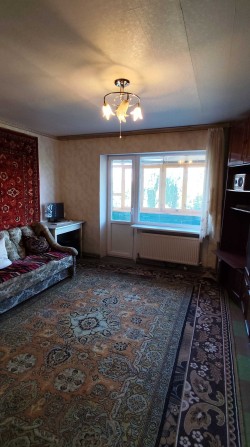 Продам 3 кімнатну квартиру по вул Кропивницького від власника - фото 1