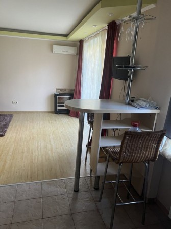Продам однокомнатную квартиру в Нагорном районе на Погребняка - фото 1