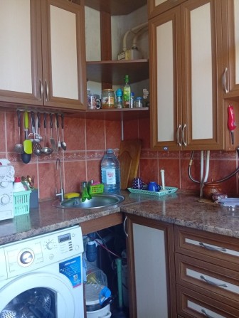 Продам 4- х кімнатну квартиру в центрі - фото 1