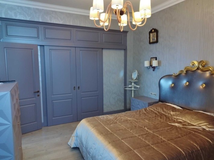 Продам видовую квартиру в ЖК "Славия". Авторский ремонт. - фото 1