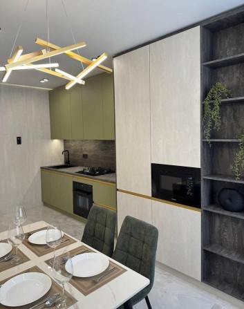 Продам стильну 1-но кімнатну квартиру з авторським дизайном - фото 1