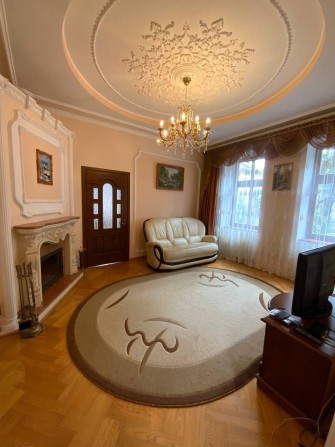 Продаж 3-кімнатної квартири по вул. Антоновича - фото 1
