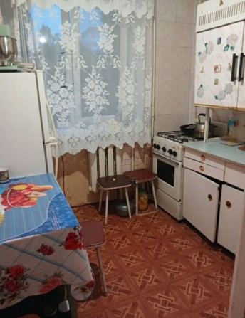 Продажа. Однокомнатная квартира . Дендропарк.. 13 школа. - фото 1