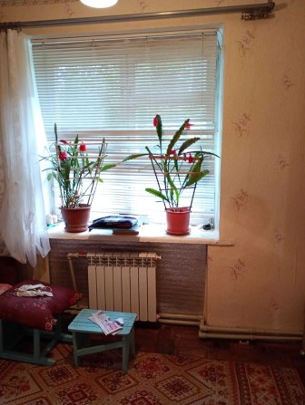 продам трехкомнатную квартиру, ул. Республиканская - фото 1