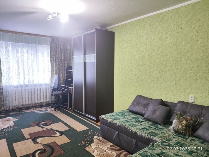 Породам 2 х кімнатну квартиру в центрі - фото 1