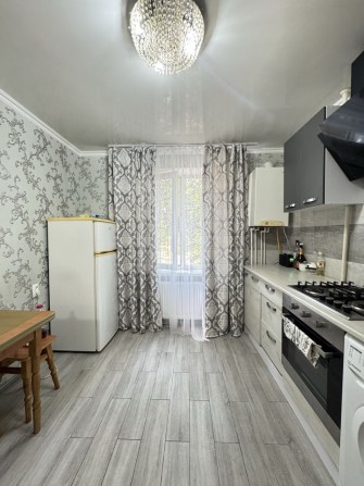 Продам 2-х кімнатну квартиру - фото 1