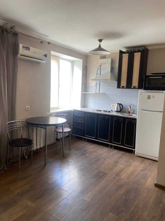 Продам отличную 1к студию на Жуковского Левка Лукьяненко Нагорка Центр - фото 1