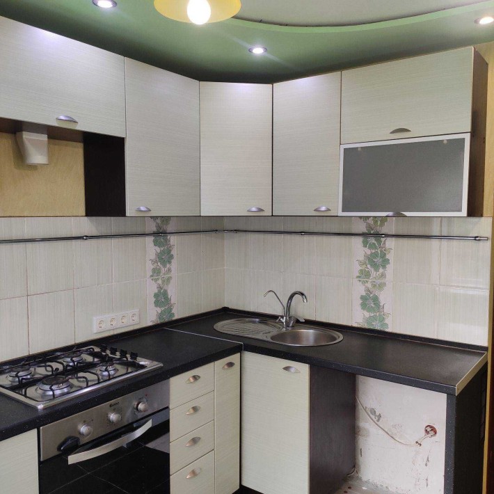 Продам 2-к квартиру с ремонтом в Приднепровске - фото 1