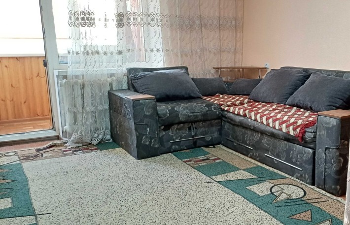 Продаж 1-ї квартири з меблями та технікою - фото 1