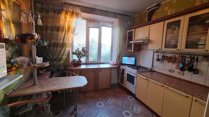 ЦЕНА СНИЖЕНА! Продам 2-х комнатную полнометражную квартиру. Собств - фото 1