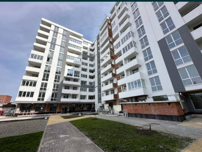 Продаж трикімнатної квартири забудовник Новий Львів на Тернопільській - фото 1