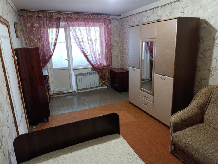 Продається 4-х кімнатна квартира з Автономним опаленням - фото 1