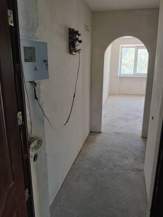 Продам 2-к.квартиру в Лесках на Крылова - фото 1