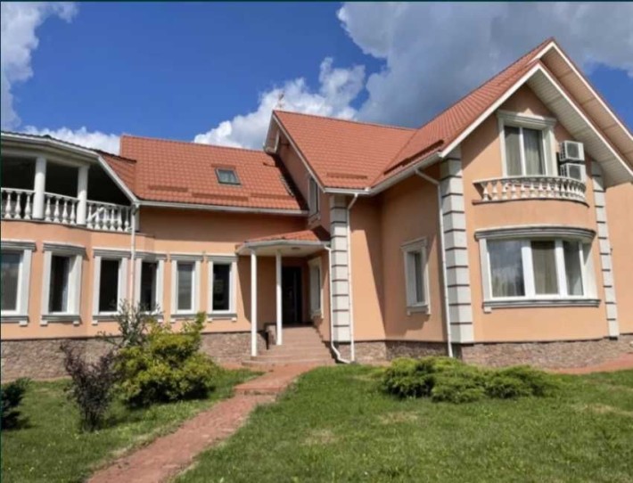 Оренда затишного і гарного будинку біля ТЦ МЕТРО - фото 1