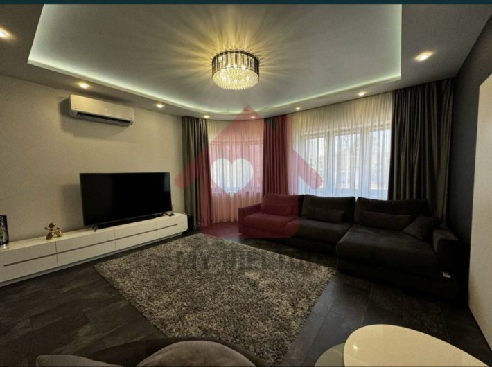 Оренда будинку неподалік пл. Корятовича 1300 € - фото 1