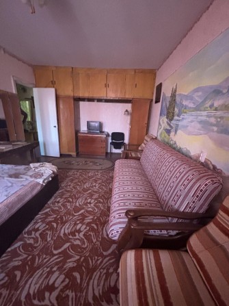 Продаю велику 1 кімнатну квартиру - фото 1
