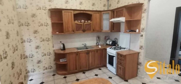 Продаж 3 кімнатної квартири, вулиця Коротка - фото 1