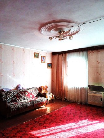 Продаю 2 кімнатну квартиру в центрі - фото 1