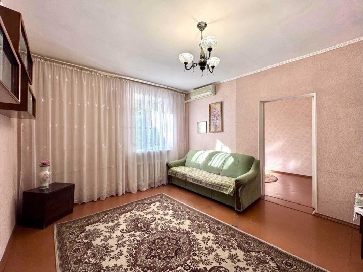 Продаю затишну 2к квартиру біля ринку Колос. ц1 - фото 1