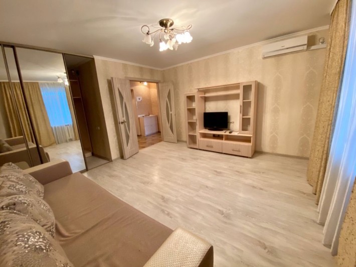 Продажа 1 ком, ул. Шоссейная (Фрунзе) и Галины Петровой - фото 1