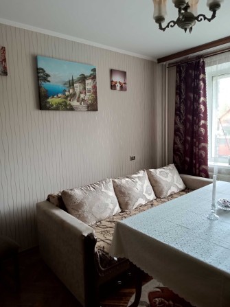 Продам 3 кімнатну квартиру в центрі міста - фото 1