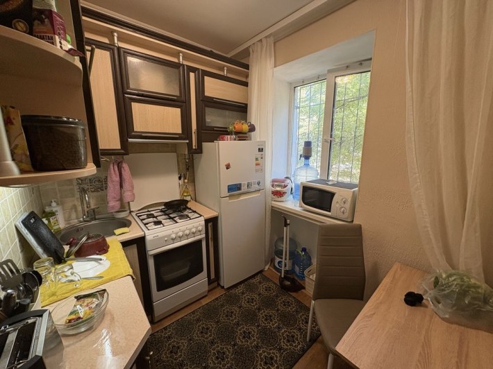 Продаж 2-х кім квартири 2/9 проспект Миру/Театральна - фото 1