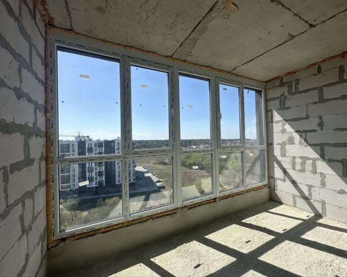 Продаж квартири , здана новобудова , вул Роксоляни - фото 1