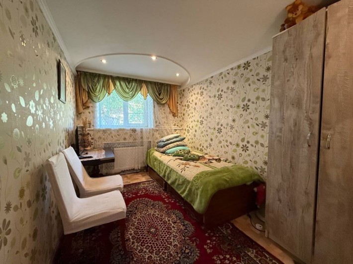 Продам двокімнатну квартиру на землі - фото 1