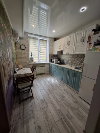Продам 3х ком кв.ул.Незалежної України 42а - фото 1