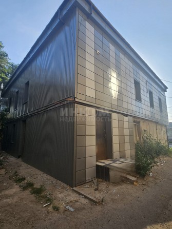 Продам Помещение 171.20м2 ул. Ленина - фото 1