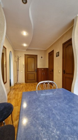Продаж гарної 3-кімн. квартири, вул. Поштова, р-н майдану Волі - фото 1