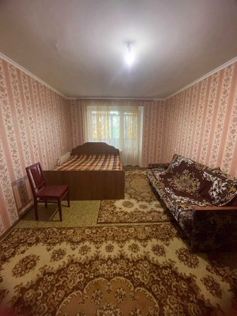 ЦІНУ ЗНИЖЕНО! 1 кімн. кв., вул. Космонавтів/12-та Поздовжня - 13500 - фото 1
