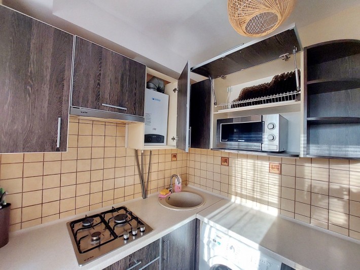 Квартира, 3 кімнати, Перемоги, 71, поверх 4, некутова - фото 1