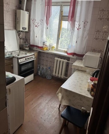 Продам 2 кімнатну квартиру - фото 1