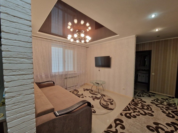 Продам 3хкомн квартиру на Сахарова - фото 1