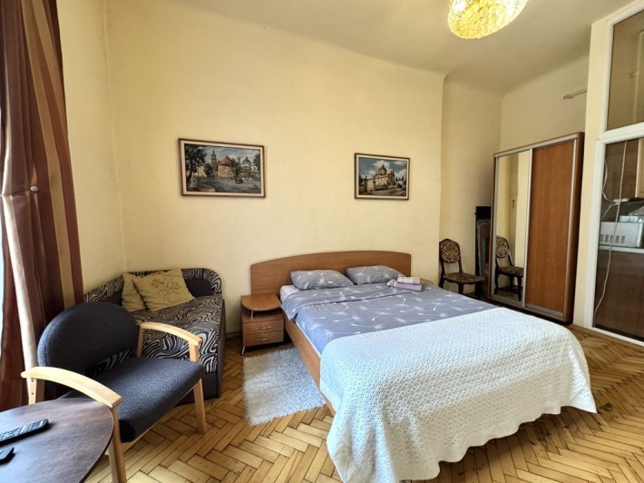 Продаж 1 кімнатна, площа Ринок, оперний театр, вул. Краківська, 59000 - фото 1