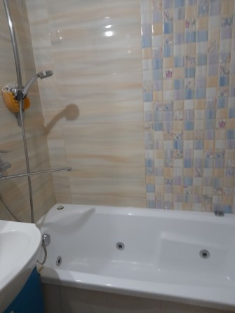 Продам 4к квартиру на Малікова з Автономним опаленням - фото 1