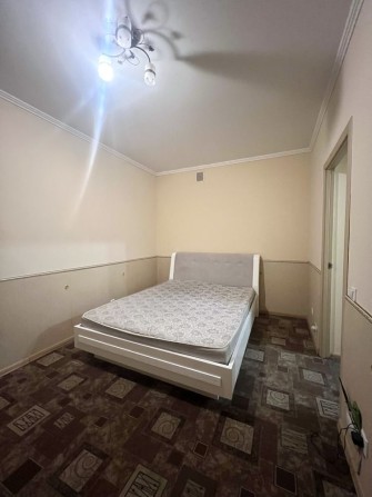 Продаж 2 кімнатм ближній центр 42000 дол - фото 1