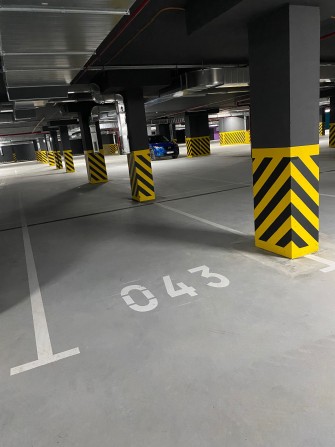 "Здається в оренду паркомісце в ЖК "Family Plaza', Івано-Франківськ" - фото 1