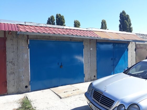 Здам 2 поряд гаражі на 1 Занасип Нібулон. Кременчуг