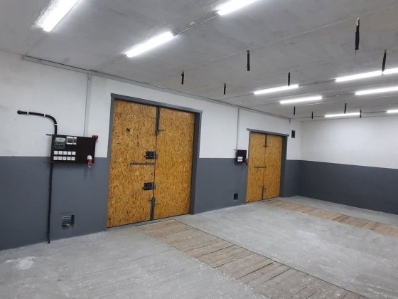 Здам в аренду большой гараж в АГК Светофор Никополь