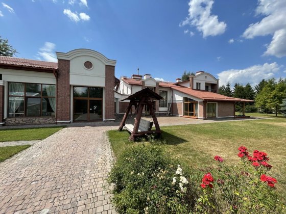 Аренда. Дом с бассейном. Конча Заспа. Козин. Котеджный городок. Козин