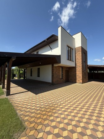 Орена будиноку 250 м² КМ “Хутір Ясний” 12 соток, підвал, гостьовий дім - фото 1