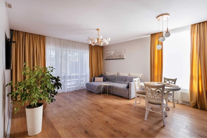 КМ « Ліс і Озеро» оренда будинку 160м2 - фото 1