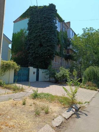 Продаю 3к.кв. 1/5, 63 кв.м. ул. Даля (р-н. Морского лицея) - фото 1