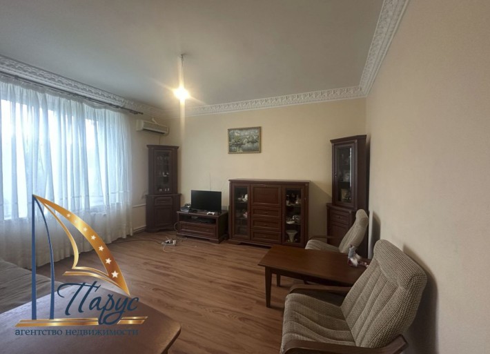 2-к повнометражна квартира, Центр, ТЦ ,,Україна,, - фото 1